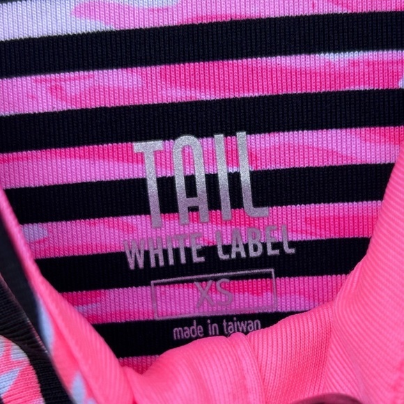 Tail Racerback Golf Top in Striped Plume | Size XS | NWT | UPF 50 - Picture 4 of 7